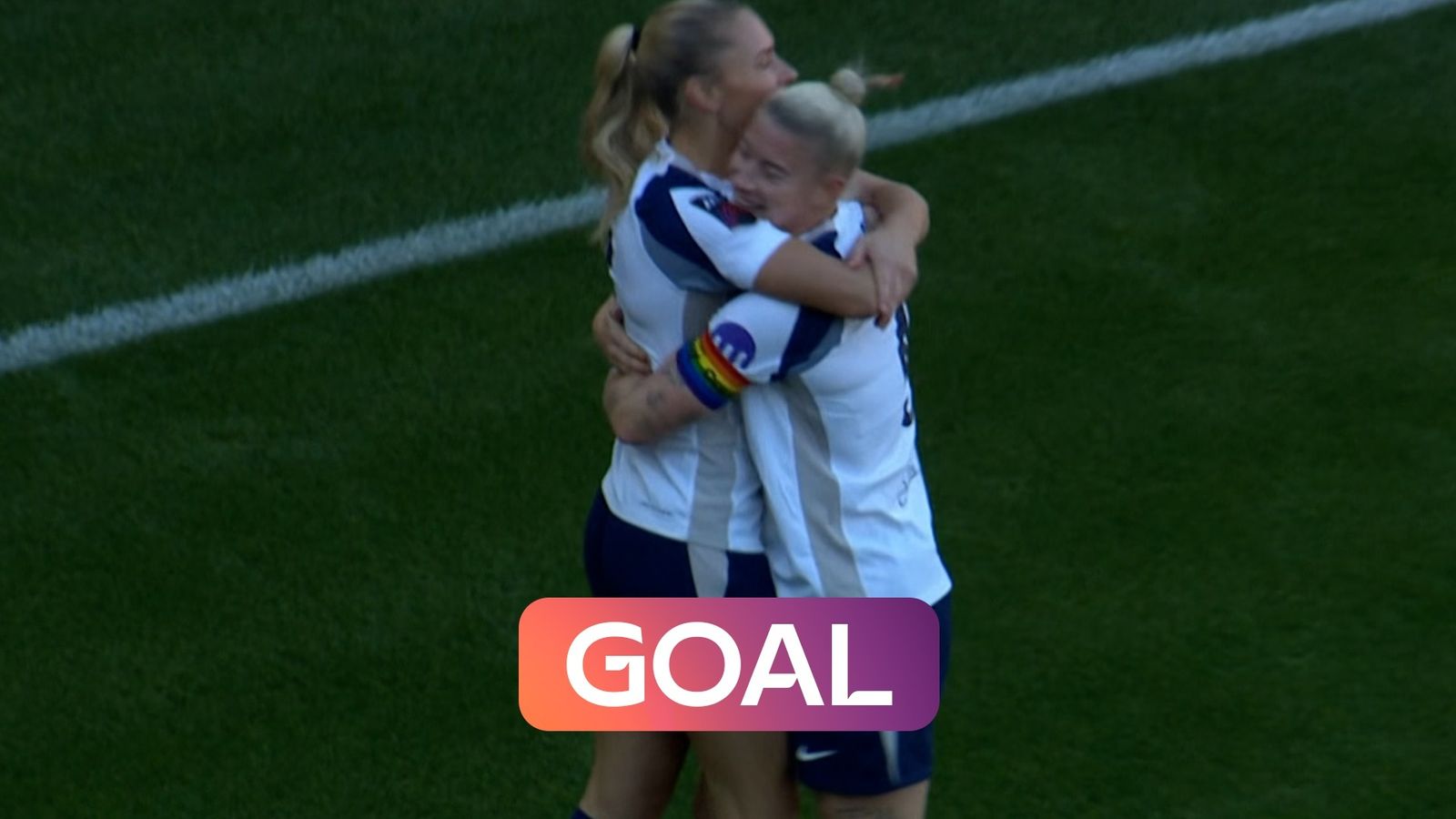https://e0.365dm.com/25/11/1600x900/skysports-football-wsl-tottenham_7069646.jpg?20251102134020