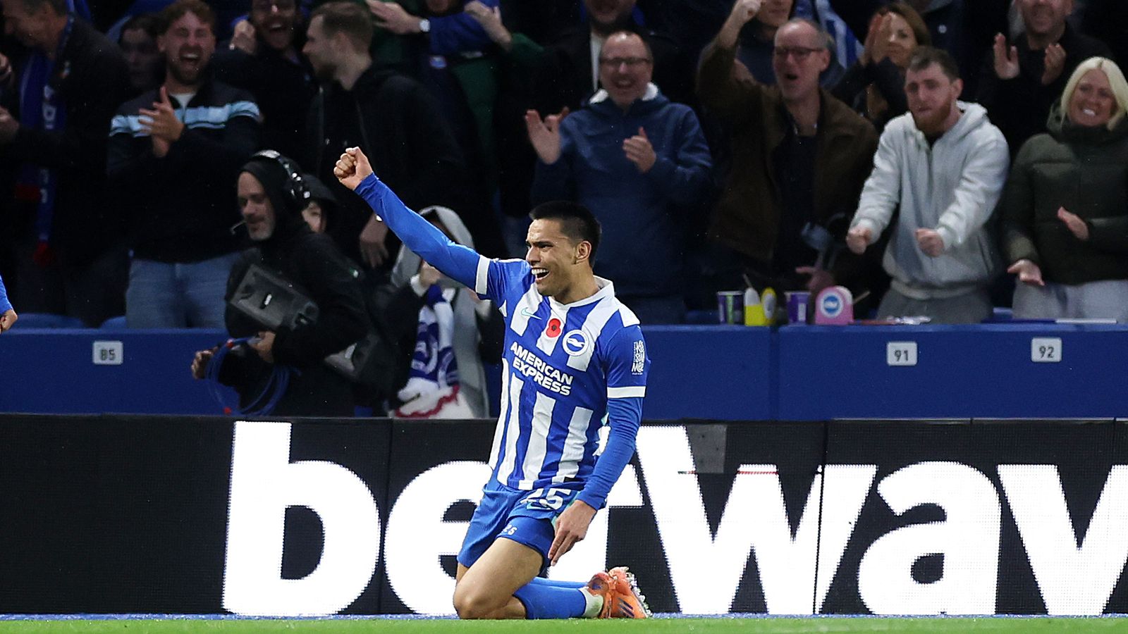 Image for Brighton 3-0 Leeds: Danny Welbeck and Diego Gomez send brilliant Brighton into top half