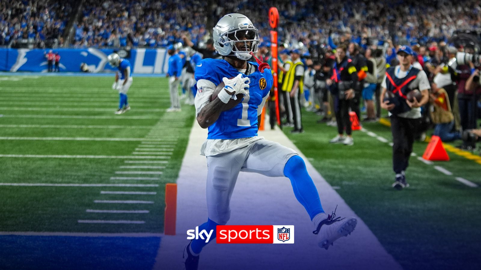 Green Bay Packers @ Detroit Lions: Jameson Williams breaks tackle for special Lions TD