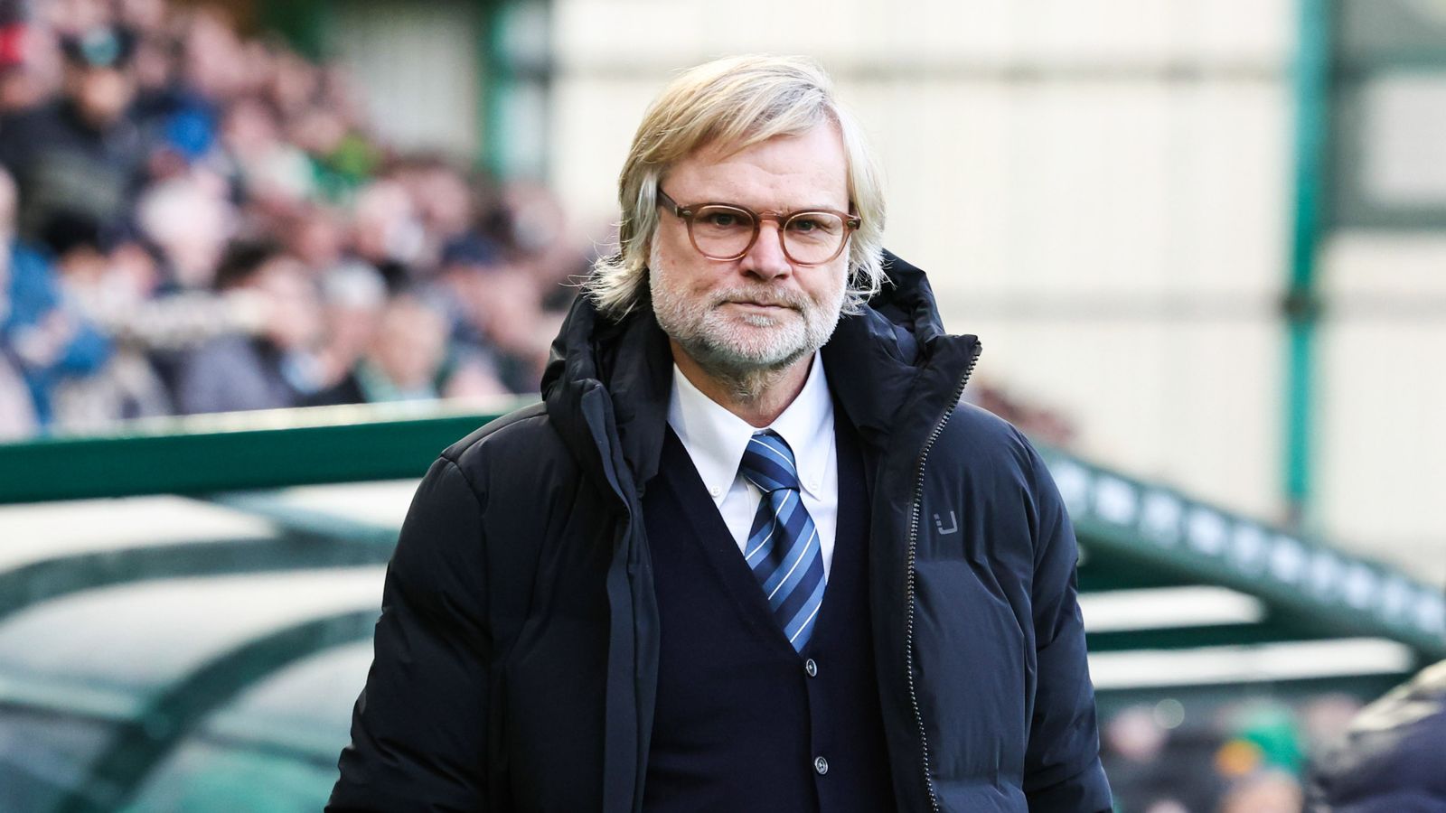 Steven Pressley on the touchline during the Dundee Derby