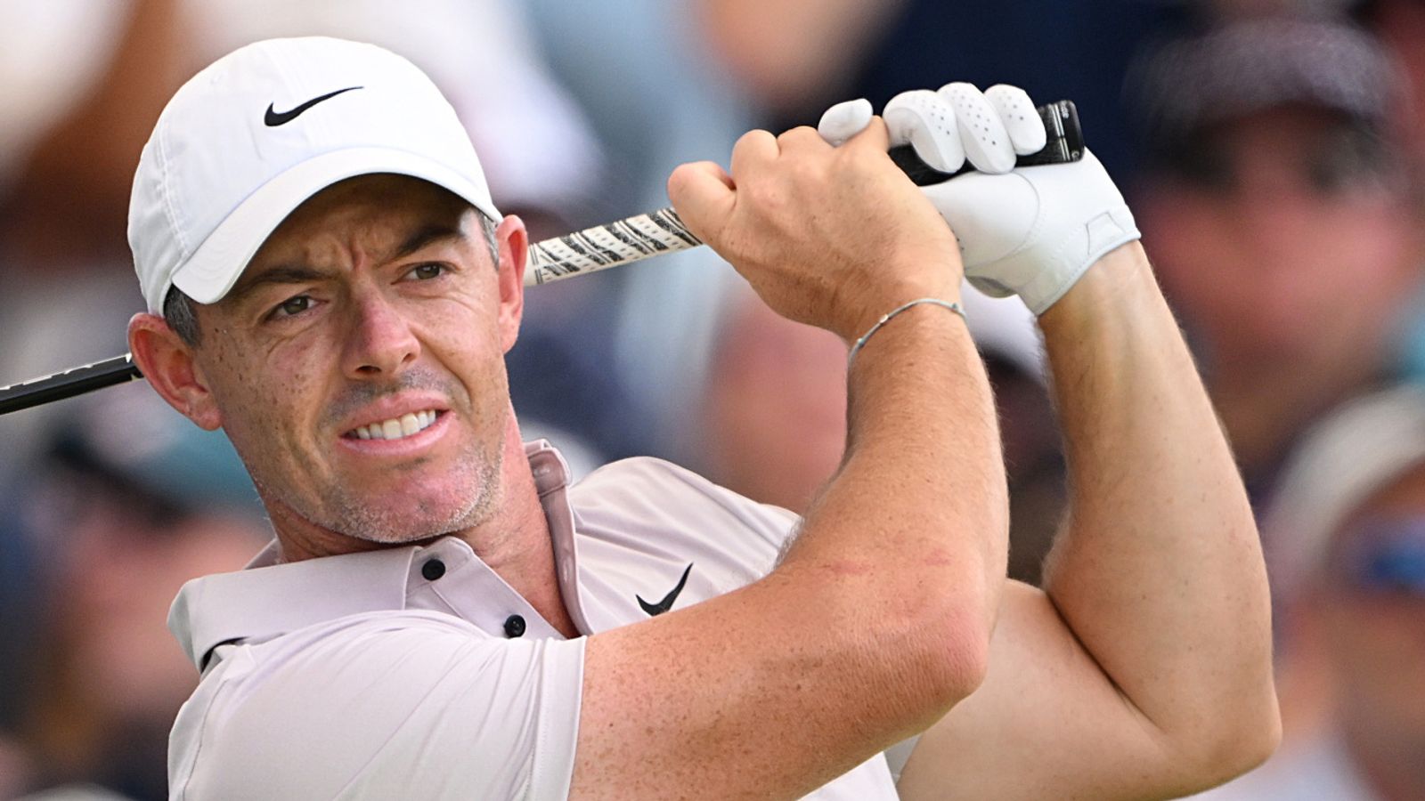 DP World Tour Championship LIVE! Latest updates, scores, highlights as Rory McIlroy chases Race to Dubai title and Ryder Cup stars feature