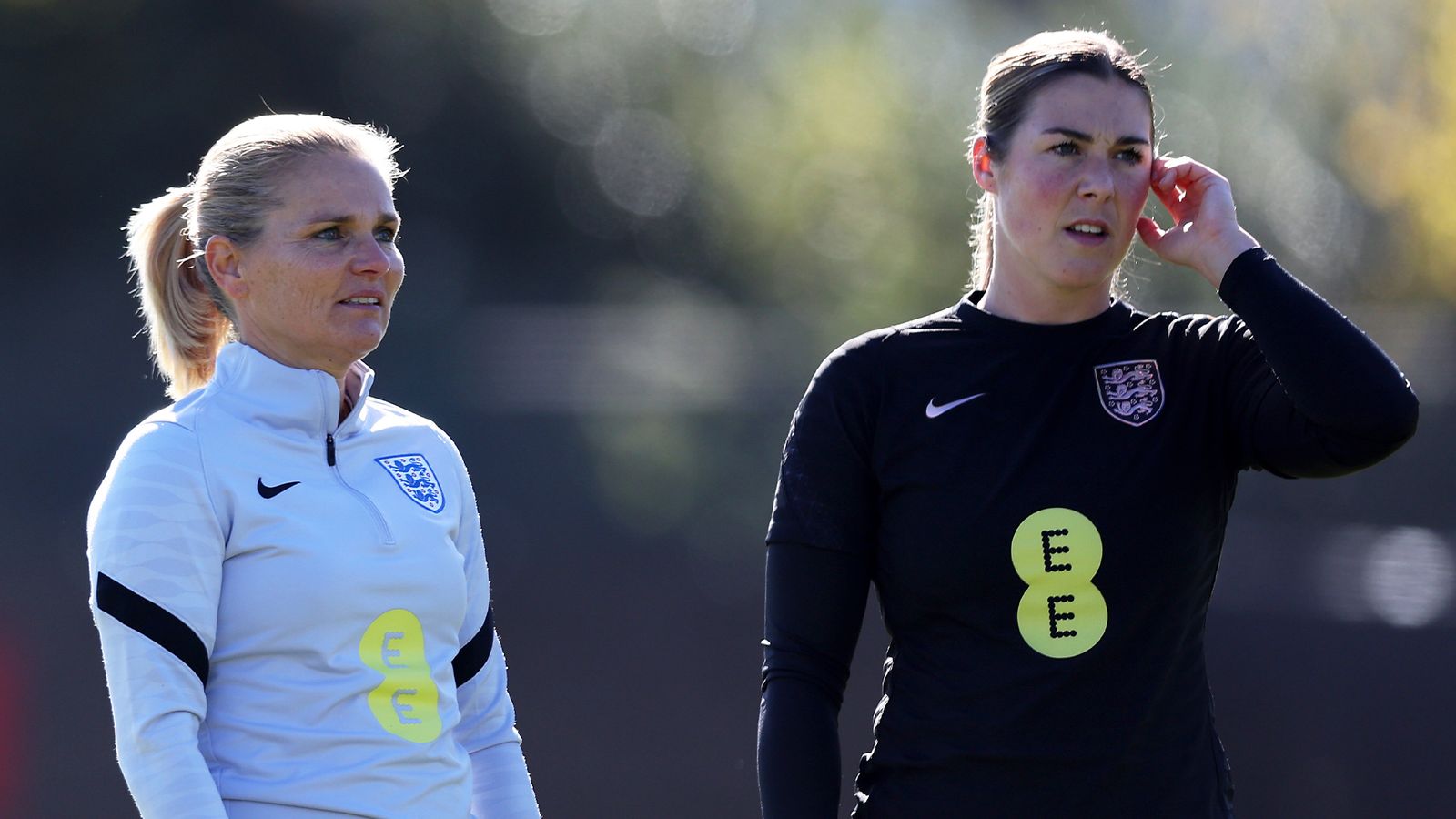 Sarina Wiegman responds to Mary Earps' autobiography comments about Hannah Hampton, England retirement and goalkeeper choices