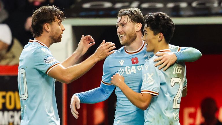 ABERDEEN, SCOTLAND - NOVEMBER 09: Motherwell's Elijah Just (R) celebrates after scoring to make it 1-1 during a William Hill Premiership match between Aberdeen and Motherwell at Pittodrie Stadium, on November 09, 2025, in Aberdeen, Scotland. (Photo by Ross MacDonald / SNS Group)