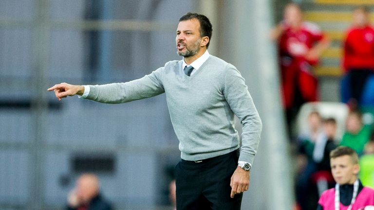 New Zealand manager Anthony Hudson during the international friendly match at Windsor Park, Belfast. PRESS ASSOCIATION Photo. Picture date: Friday June 2, 2017. See PA story SOCCER N Ireland. Photo credit should read: Liam McBurney/PA Wire. RESTRICTIONS: Editorial use only, no commercial use without prior permission, please contact PA Images for further information.