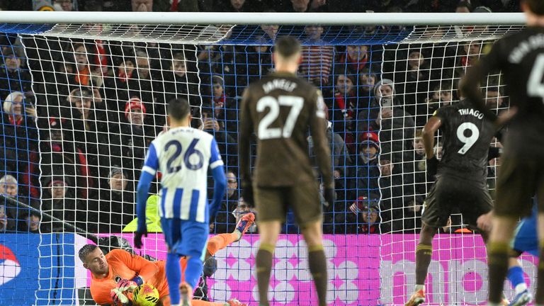 Verbruggen went right and guessed right