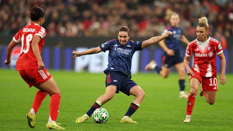 Mariona Caldentey's effort from the edge of the area doubled Arsenal's lead