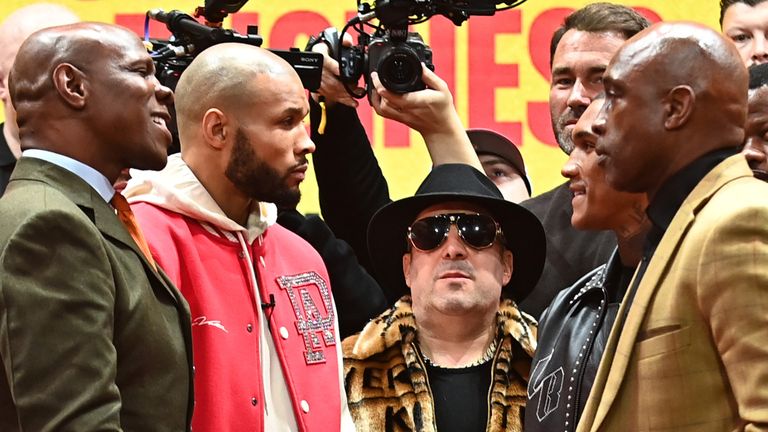 The fathers and the sons face off. (Photos: Chris Dean/BOXXER)