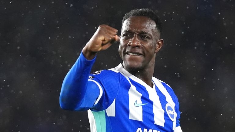 Danny Welbeck celebrates Brighton's 2-1 win over Brentford at full time