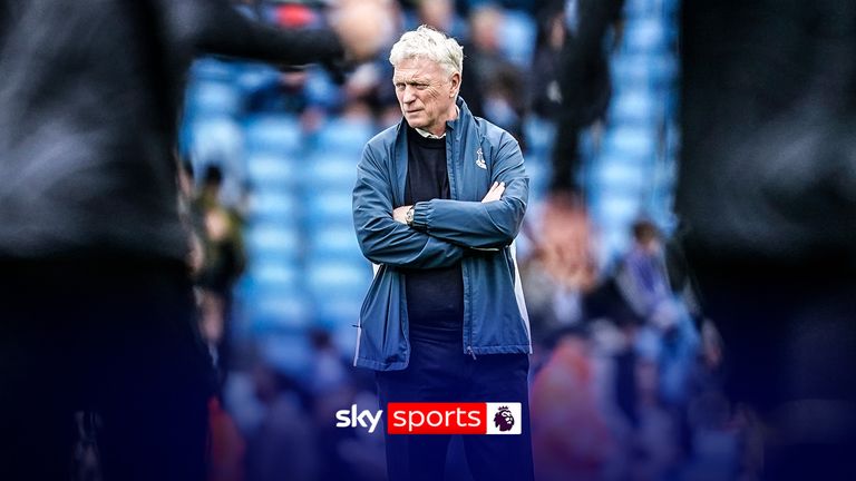 Sky Sports sat down with Everton boss David Moyes to get his take on the new &#39;route one&#39; approach that&#39;s creeping back into the game.