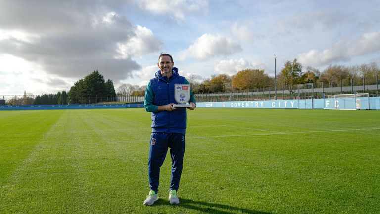 Frank Lampard won the Sky Bet Championship Manager of the Month award for October