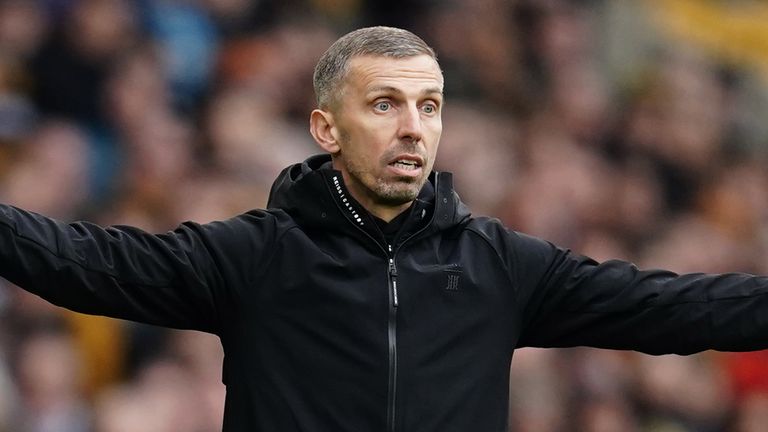 Gary O'Neil has pulled out of a potential return to Wolves.