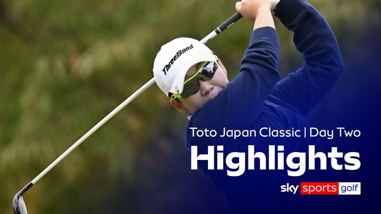 South Korea's Shin Ji-yai plays a shot on the first round of the LPGA's Toto Japan Classic in Otsu, Shiga prefecture, Japan Thursday, Nov. 6, 2025. (Kyodo News via AP)
