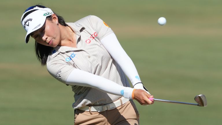 Jeeno Thitikul of Thailand hits her ball on the sixth green during the final round of the LPGA Tour Championship golf tournament, Sunday, Nov. 23, 2025, in Naples, Fla. (AP Photo/Marta Lavandier)