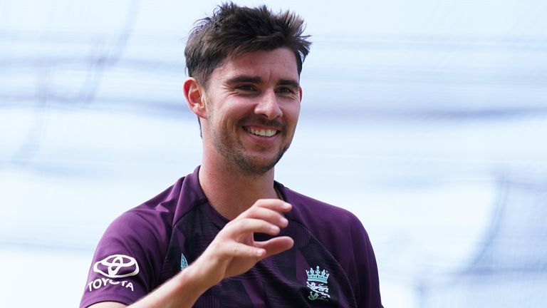 Josh Tongue, The Ashes (imagens PA)