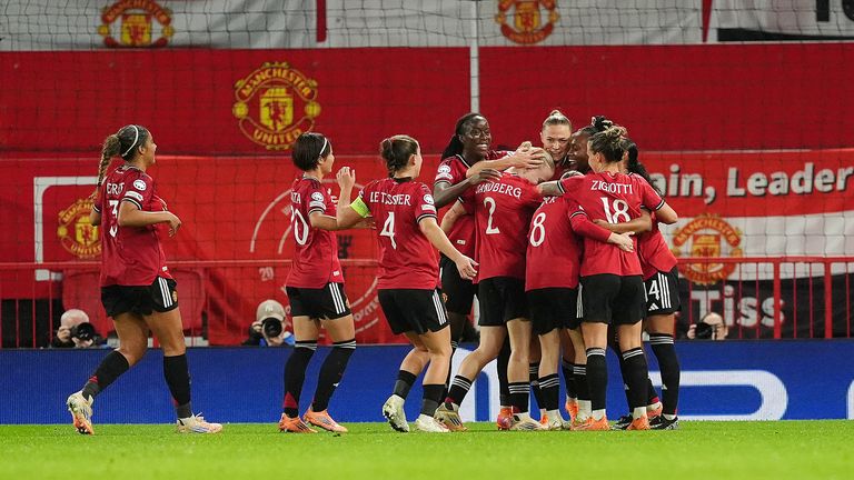 Fridolina Rolfo restored Man Utd's lead after a wonderful team move