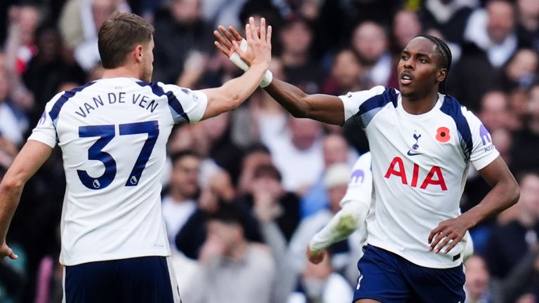 Tottenham Hotspur's Mathys Tel celebrates scoring the equalising goal