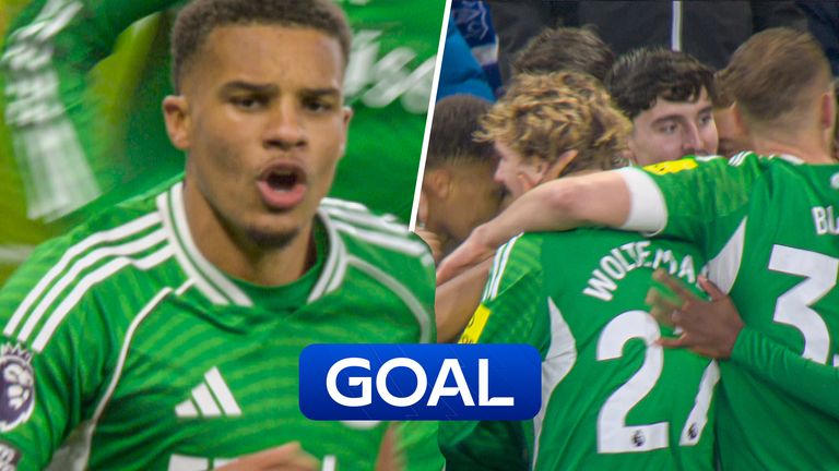 Newcastle take lead 55 second in vs Everton