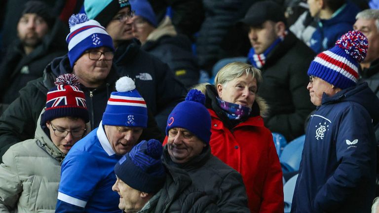 Os fãs do Rangers não ficaram impressionados com o desempenho contra o Falkirk