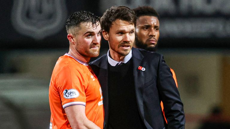DUNDEE, SCOTLAND - NOVEMBER 09: Rangers Head Coach Danny Rohl and John Souttar during a William Hill Premiership match between Dundee and Rangers at Dens Park, on November 09, 2025, in Dundee, Scotland. (Photo by Alan Harvey / SNS Group)