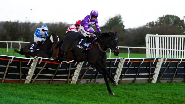 Rubaud ridden by Harry Cobden on their way to winning the BetMGM Elite Hurdle at Wincanton