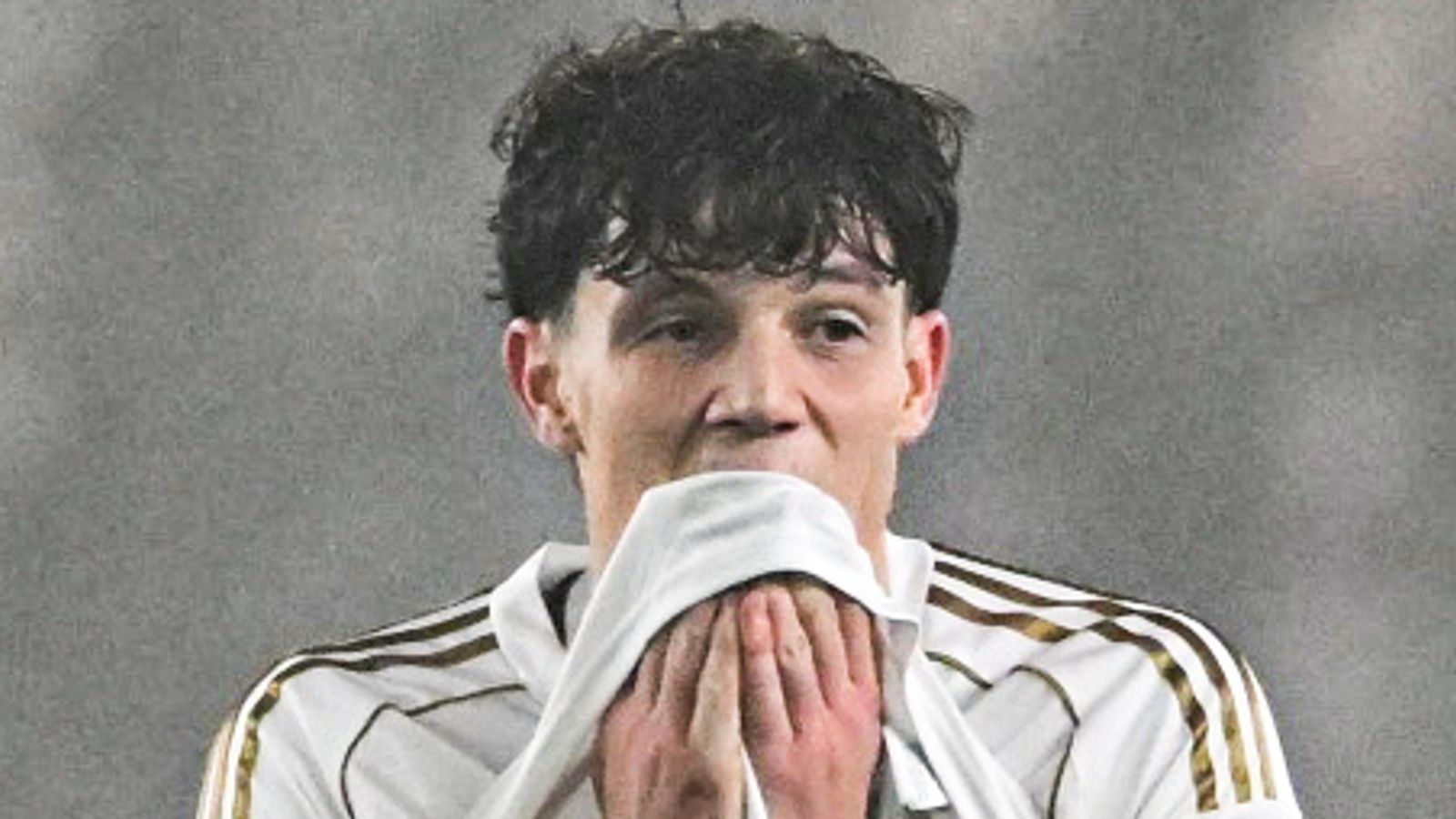 Sparta Prague 3-0 Aberdeen: Winless Dons finish second bottom of Conference League table