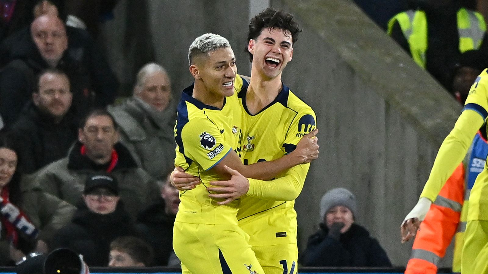 Archie Gray scores first goal as Spurs win at misfiring Palace while Leeds fire with a familiar formation - Premier League hits and misses - Sky Sports