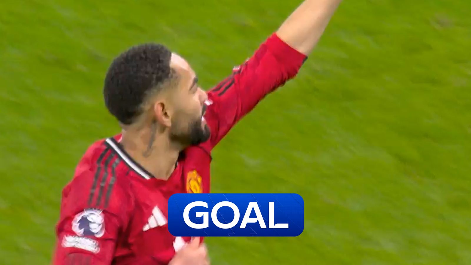 https://e0.365dm.com/25/12/1600x900/skysports-cunha-man-utd-goal_7111438.jpg?20251215215515