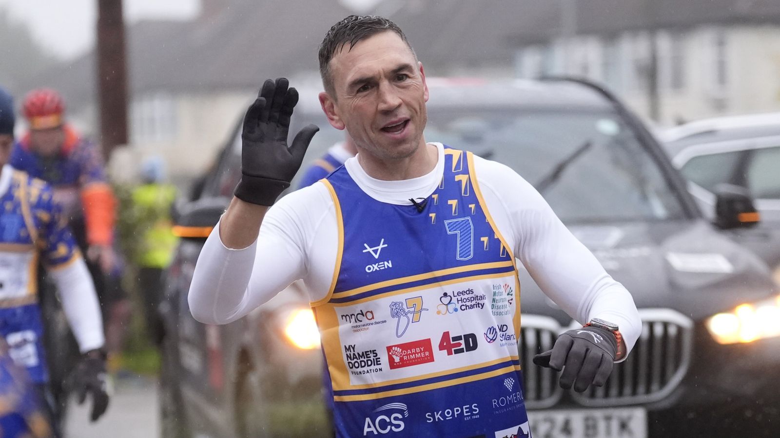 Kevin Sinfield raises £1.15m for motor neurone disease charities after finishing latest fundraising challenge