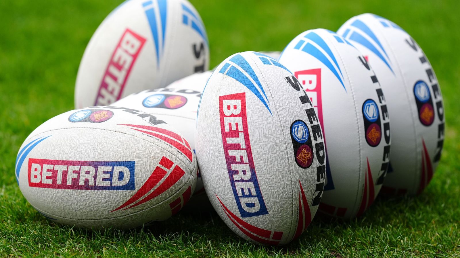 https://e0.365dm.com/25/12/1600x900/skysports-rugby-league-ball_7117382.jpg?20251222105407