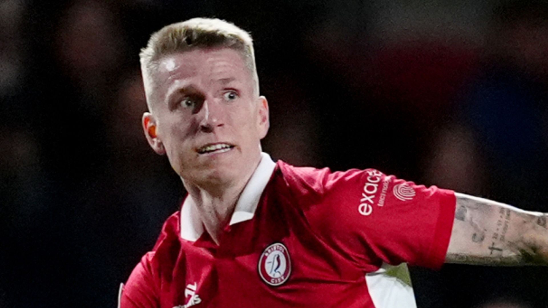 Bristol City launch comeback to hold Leicester