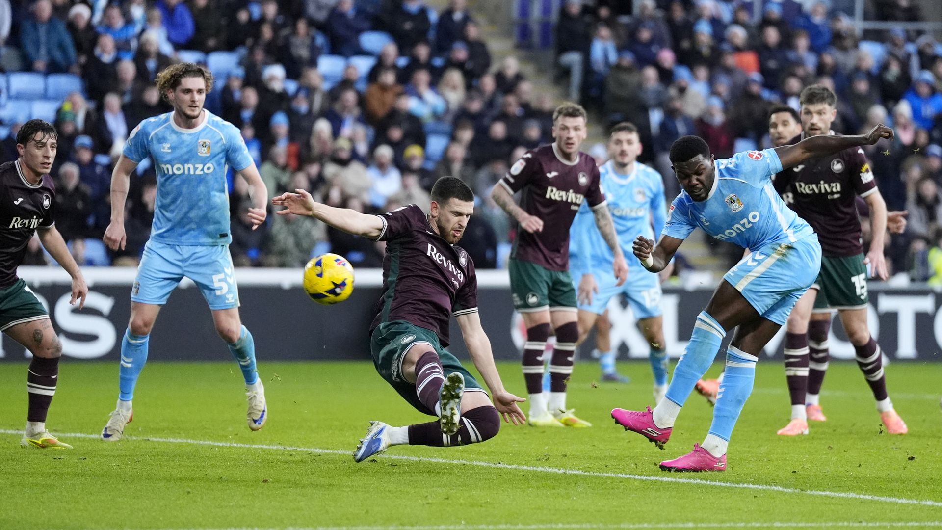 Coventry beat Swansea to move eight points clear at top