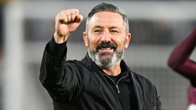 EDINBURGH, SCOTLAND - DECEMBER 21: Hearts Head Coach Derek McInnes celebrates at full time during a William Hill Premiership match between Heart of Midlothian and Rangers at Tynecastle Park, on December 21, 2025, in Edinburgh, Scotland. (Photo by Rob Casey / SNS Group)