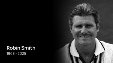 Robin Smith has died at the age of 62