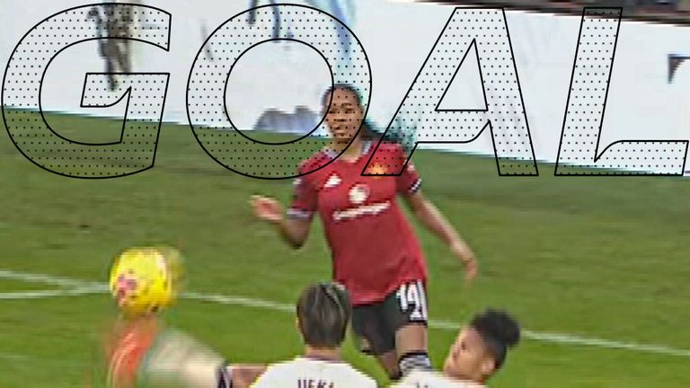 West Ham score equaliser vs Manchester United.