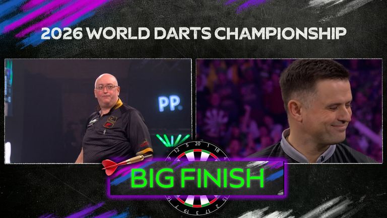 Andrew Gilding takes out the 152 checkout against Luke Woodhouse at the World Darts Championship