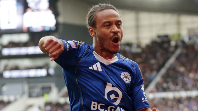 Bobby De Cordova-Reid of Leicester City celebrates after scoring to make it 0-1
