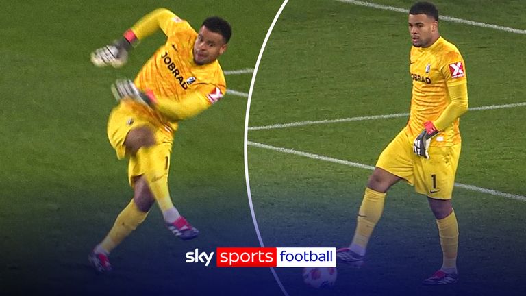 freiburg goalie fail