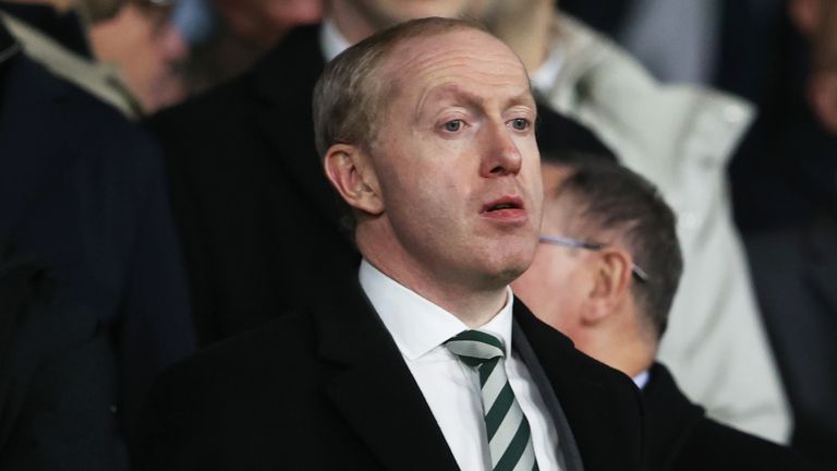 El director ejecutivo del Celtic, Michael Nicholson, respalda al técnico 