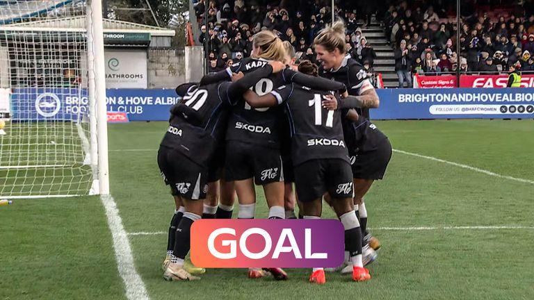 Alyssa Thompson sends home a comfortable third for Chelsea against Brighton.