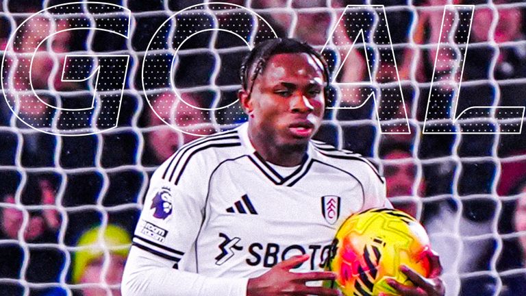 Chukwueze scores his first for Fulham against Man City