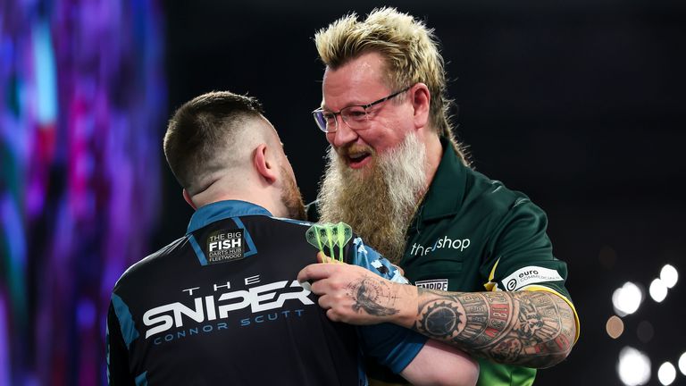 Connor Scutt vs Simon Whitlock, World Darts Championship 2026 