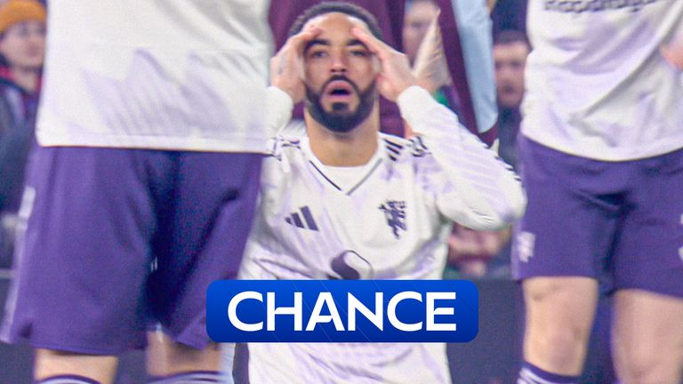 Man Utd's Cunha goes close against Villa