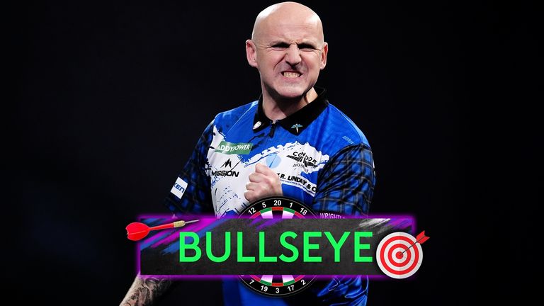 Alan Soutar took out 124 impressively as he won the opening leg against Gian van Veen.