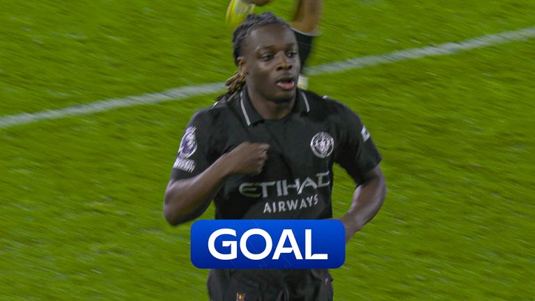 Man City score 5th goal at Fulham!