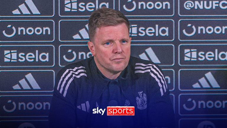 'We're keeping an open mind' l' | Howe not ruling out January transfers