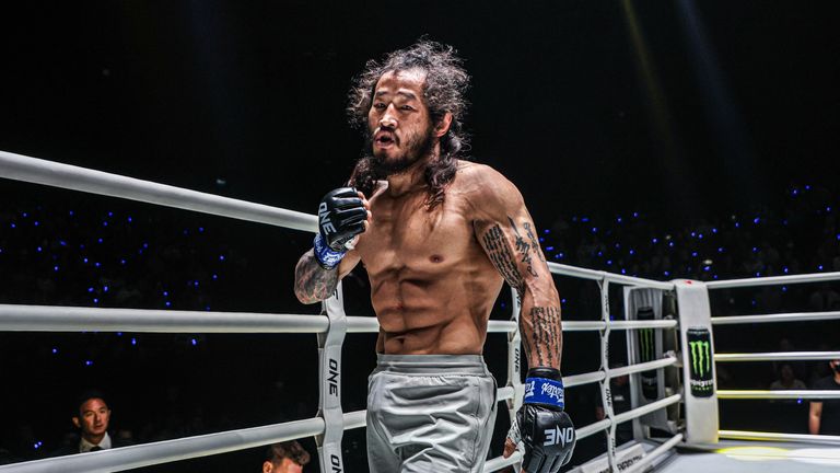 Enkh-Orgil Baatarkhuu starred in Netflix's Physical: 100 show.