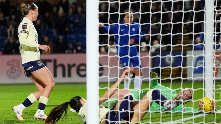 Chelsea had a late chance hooked off the line