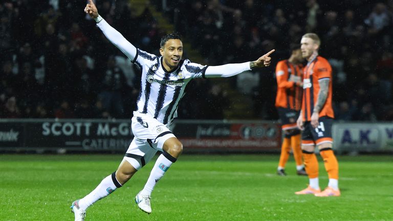 St Mirren 2-0 Dundee United: Conor McMenamin and Keanu Baccus score as Saints end nine-game winless league run