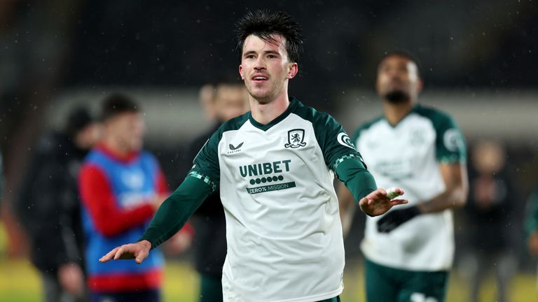 Alex Gibert celebra en el tiempo completo contra Hull