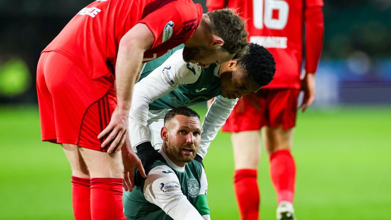 हिब्सचा कर्णधार मार्टिन बॉयल जखमी झाला